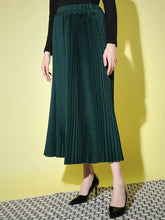 Load image into Gallery viewer, Elegant Green Crepe Solid Skirts For Women