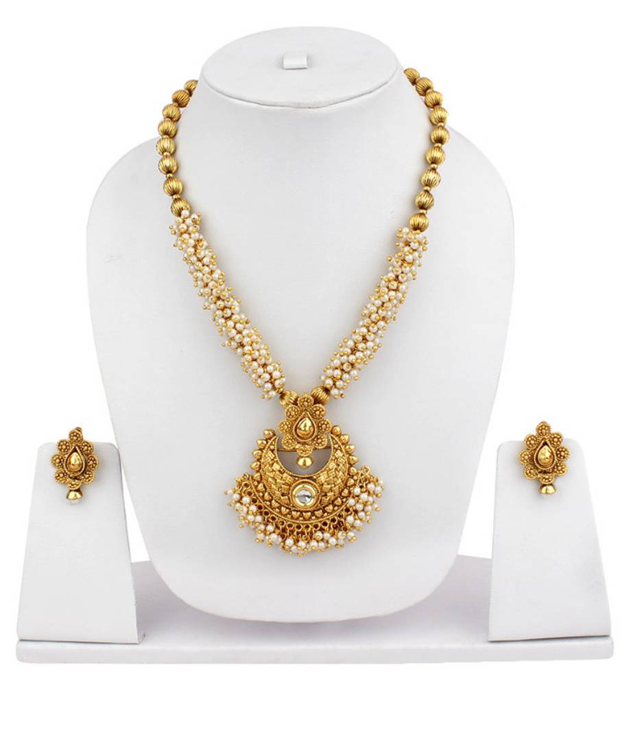 Traditional Necklace Set