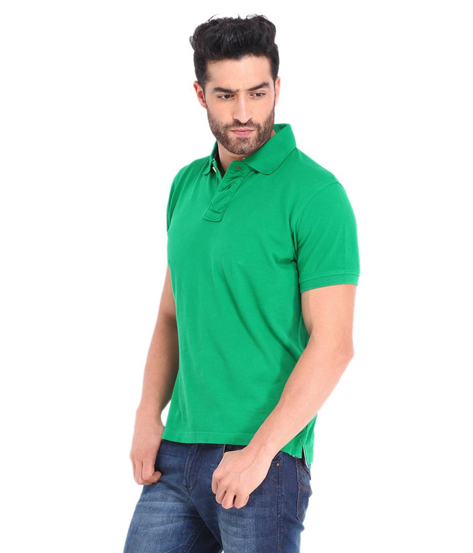 Men Green Cotton Blend Half Sleeves Polos T-Shirt
