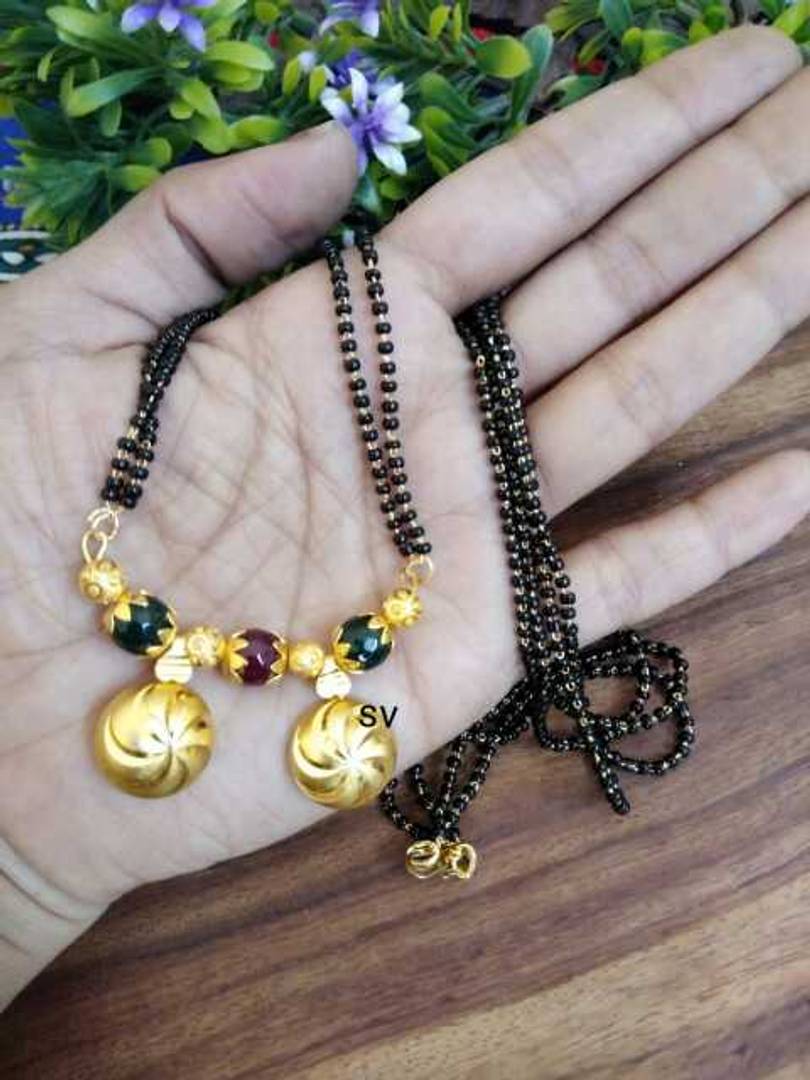 Traditional vati mangalsutra