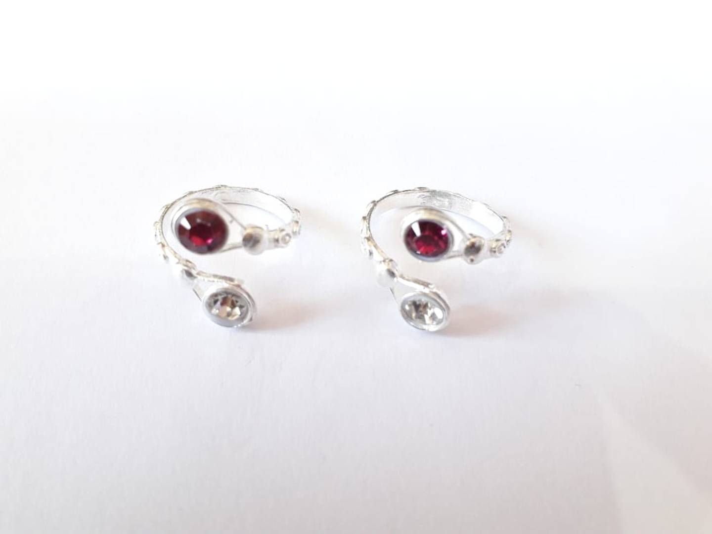 Multicoloured Brass Toe Ring