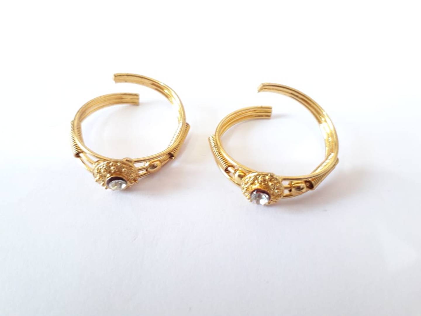 Golden Brass Toe Ring