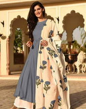 Load image into Gallery viewer, Alluring Grey Rayon Cotton Solid Kurta Palazzo Set With Dupatta