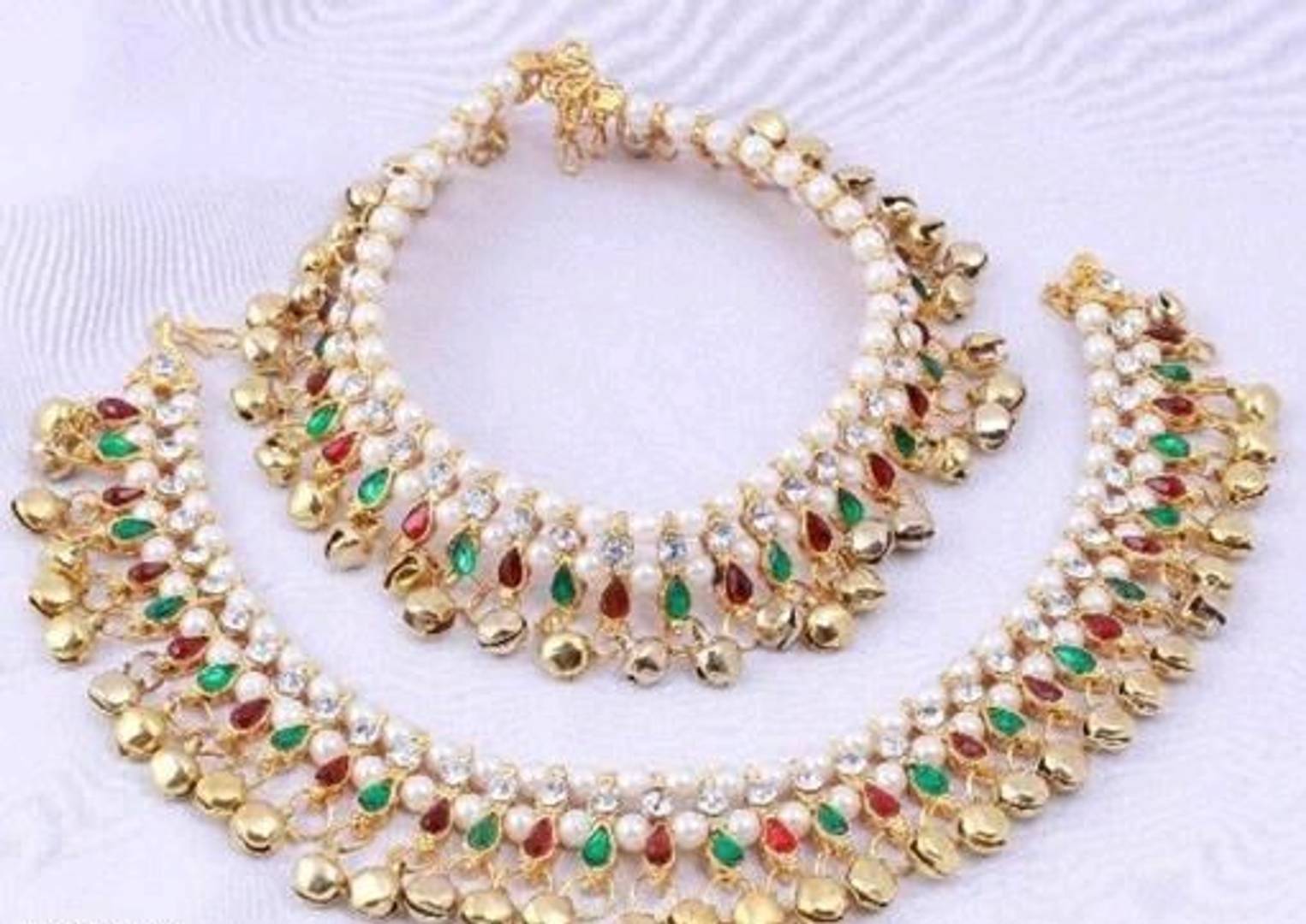 Ladies Beautiful Alloy Anklets