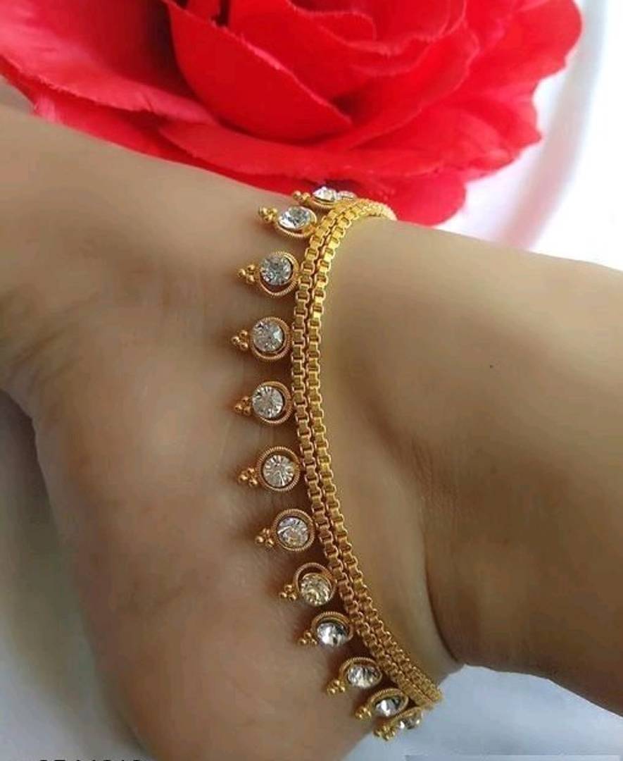 Ladies Beautiful Alloy Anklets