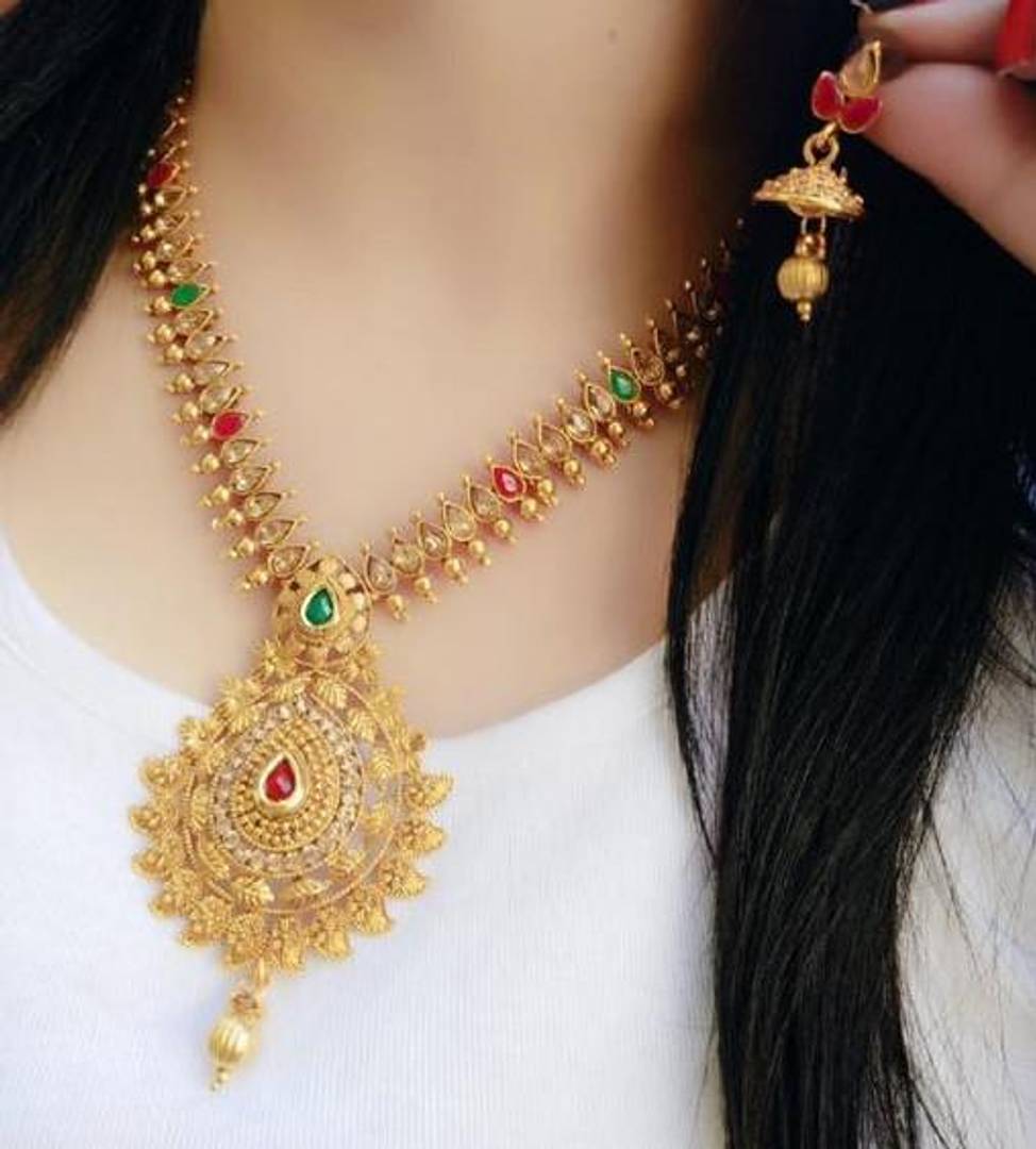 Shimmering Elegant American Diamond Women's Jewellery