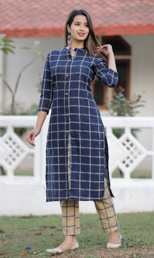 Stylish Women's Cotton Slub Checked Kurta Pant Set
