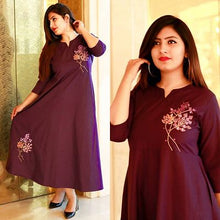 Load image into Gallery viewer, Elegant Maroon Rayon Embroidered Women Kurti