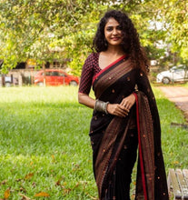 Load image into Gallery viewer, Stylish Jute Cotton Printed Saree with Blouse Piece