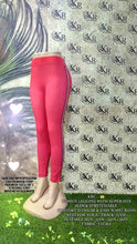 Load image into Gallery viewer, Women Girl Gym Track Legging With Strechable  Waist Elastic.