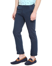 Load image into Gallery viewer, Men&#39;s Blue Cotton Solid Mid-Rise Casual Regular Fit Chinos