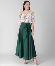 Load image into Gallery viewer, Women&#39;s Green Skirt - SVB Ventures 