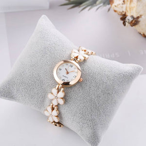 Bracelet Design Rose gold and White Strap Analog Watch For Girls