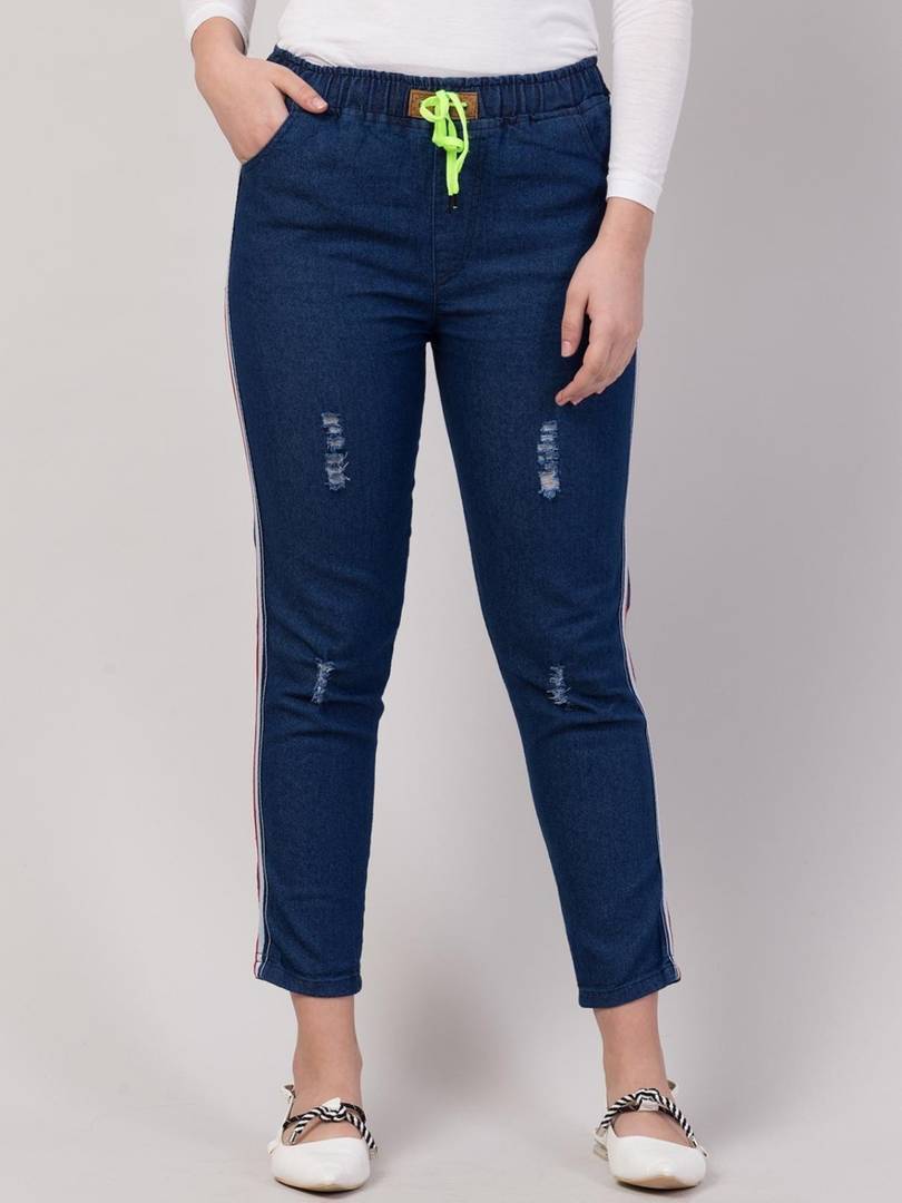 Women's Stylish Blue Solid Denim Mid-Rise Jeans