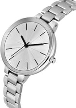 Load image into Gallery viewer, New Exclusive Choice Party wear Casual Fashionable  silver Dial premium quality Metal Strap Analog Watch for Girl &amp; Woman&#39;s Watch Analog Watch - For Girls