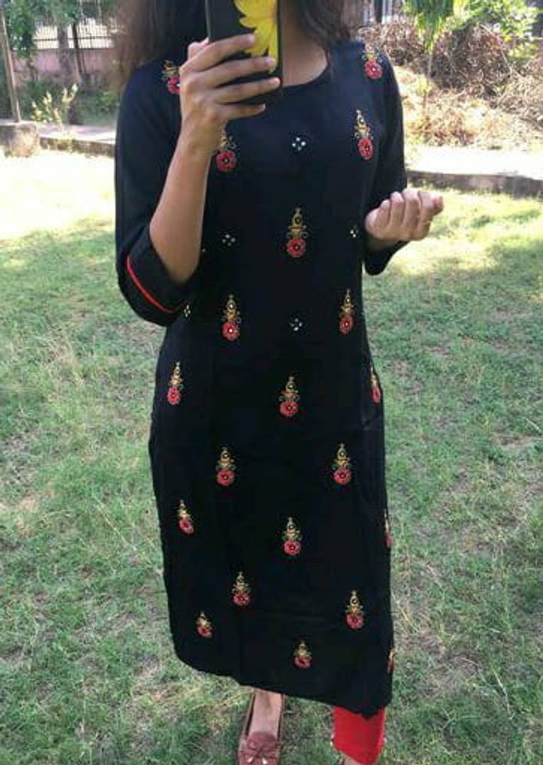 Stylish Rayon Black Embroidered 3/4 Sleeves Kurta For Women
