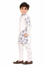 Load image into Gallery viewer, Kids Ethnic Wear Kurta Pajama For Boys