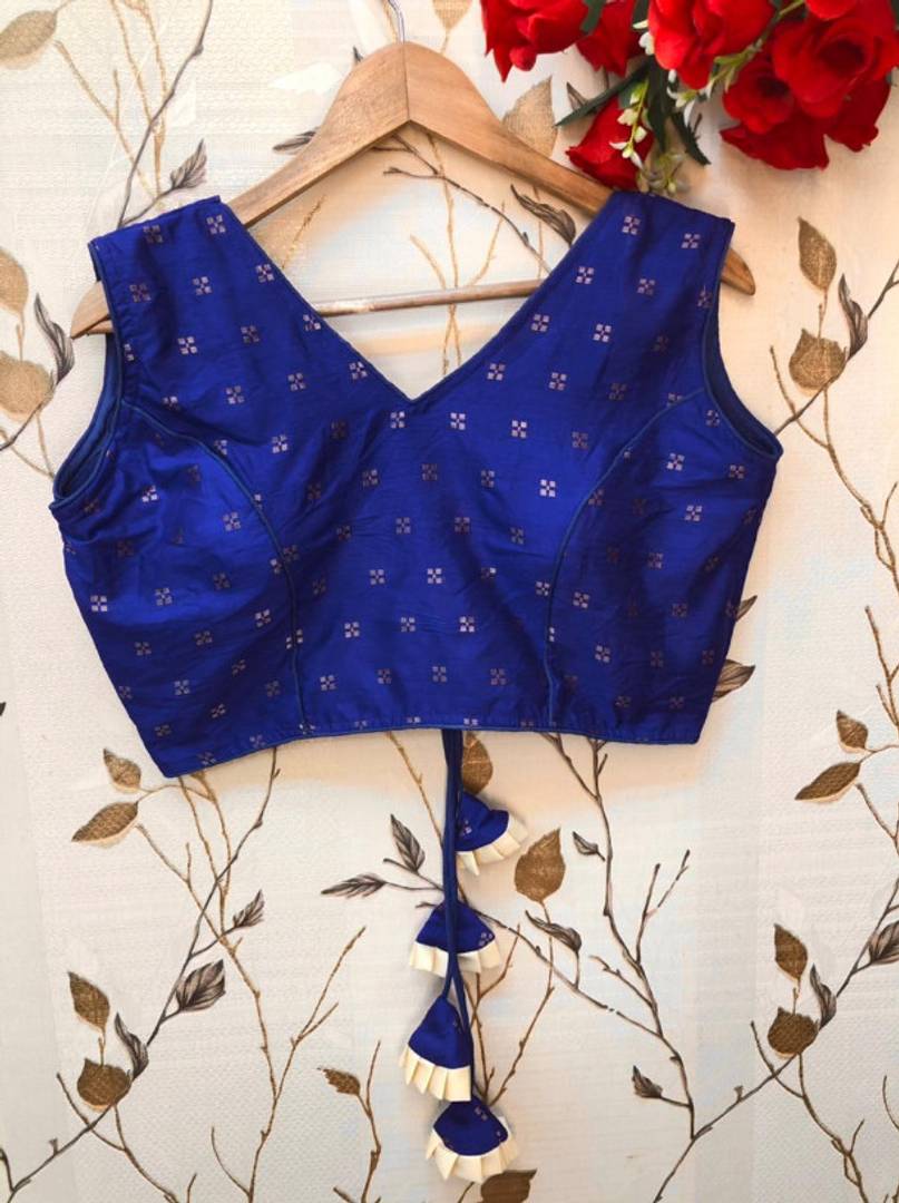 naylon silk butti blouse