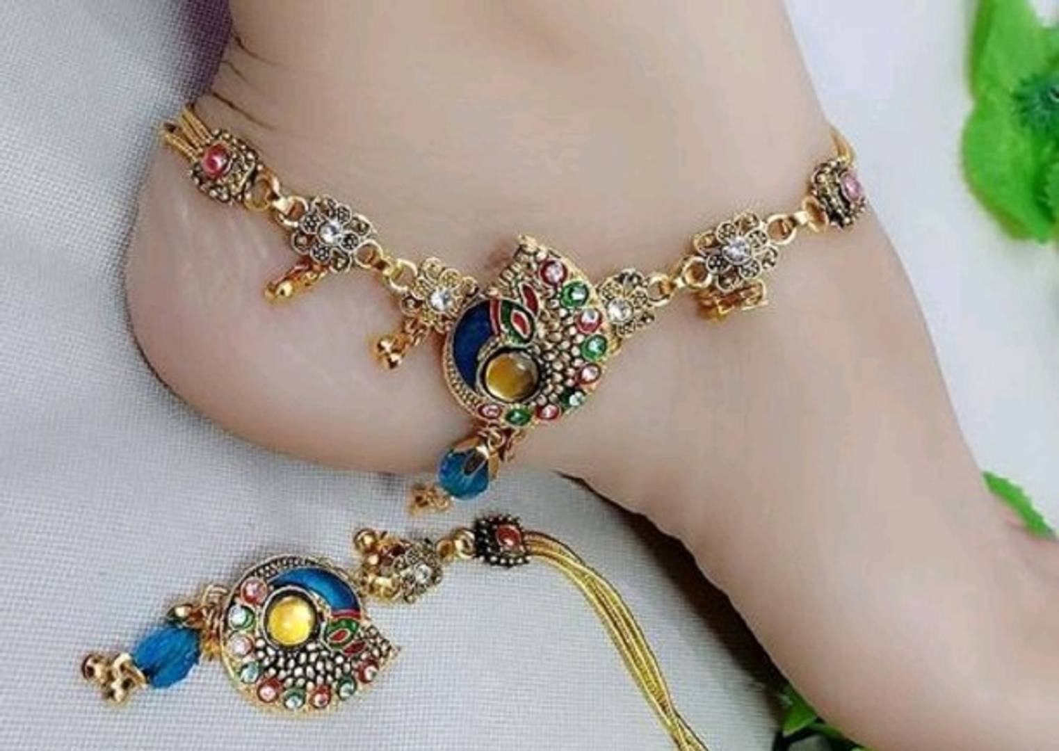 Latest Beautiful Alloy Gold Plated Anklets