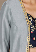 Load image into Gallery viewer, Women&#39;s Embroidered Multicoloured Poly Silk Ethnic Jacket