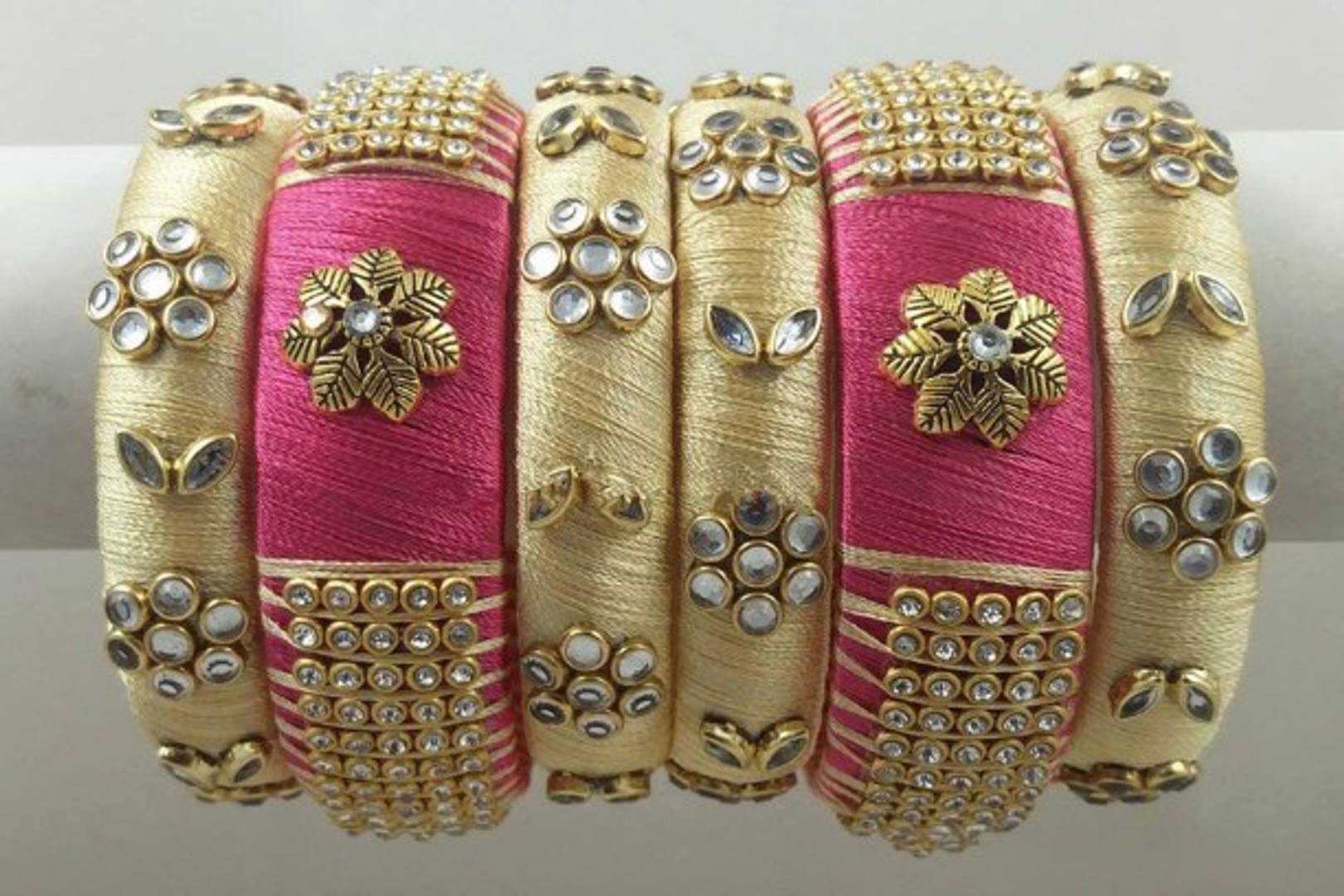 Classy Silk Thread Women's Bangles