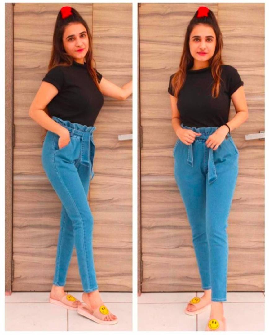 Elegant Blue Denim Self Design Belt Pant For Women