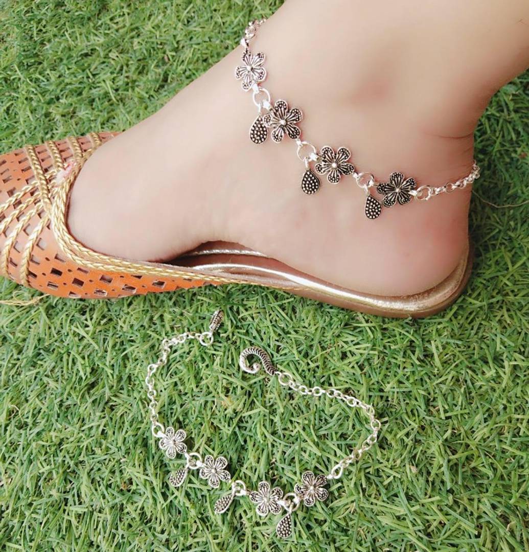 Trendy Beautiful Brass Silver Plated Anklets
