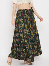Load image into Gallery viewer, Women Green &amp; Red Printed flared Maxi Skirt