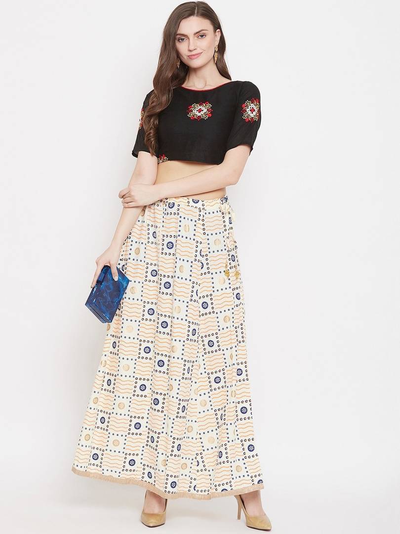 Women Cream-Color & Blue Printed Flared Maxi Skirt