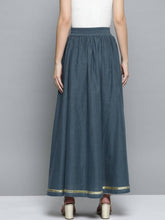 Load image into Gallery viewer, Women Navy Solid Flared Maxi Skirt