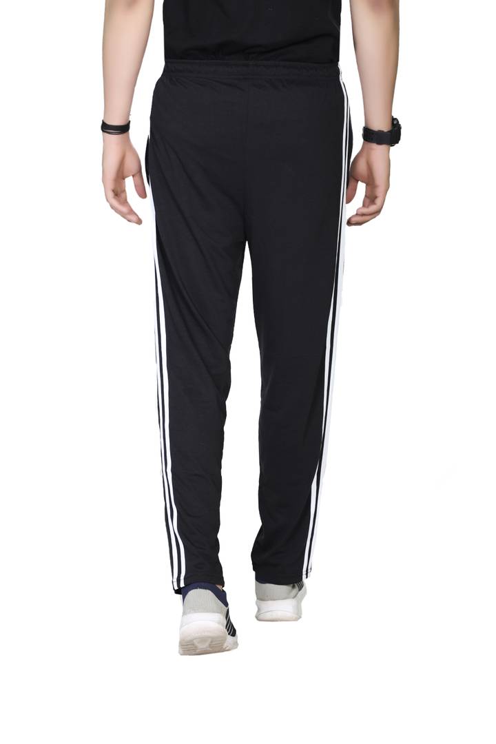 Men Black Cotton Solid Regular Track Pant