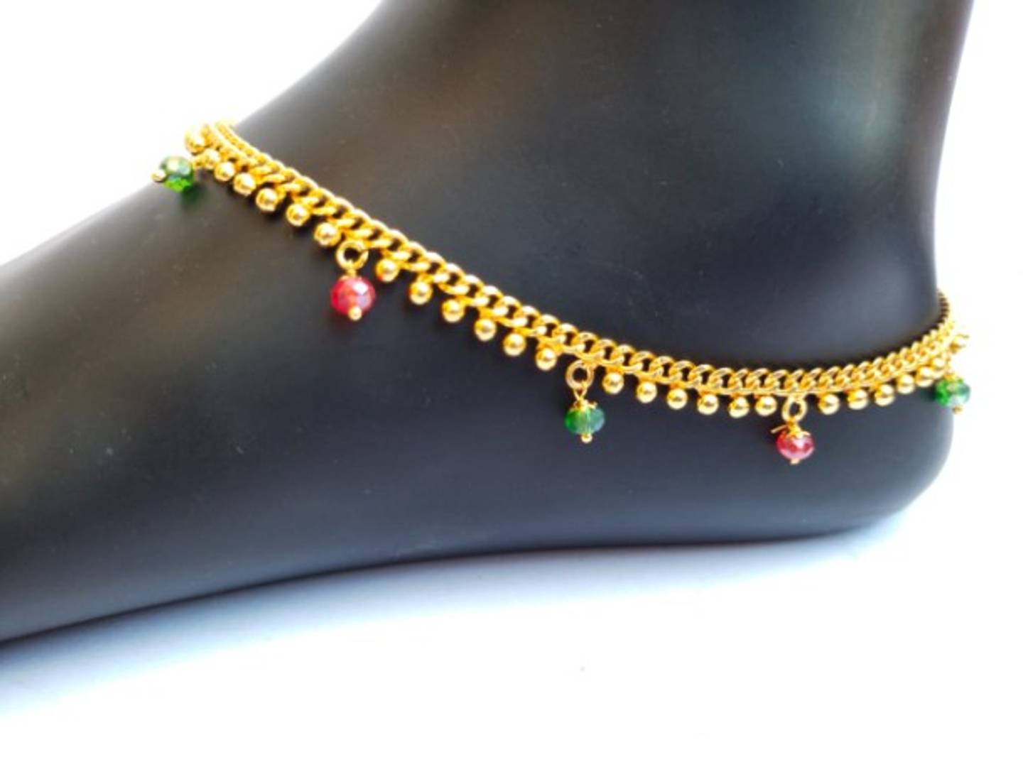 Latest Beautiful Alloy Gold Plated Anklets