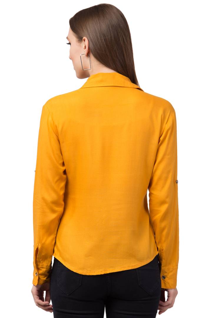 Stylish Cotton Blend Regular Fit Solid Spread Collar Casual Shirt