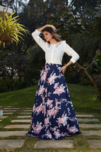Load image into Gallery viewer, New Arrival Ethnic Skirt And Top Set