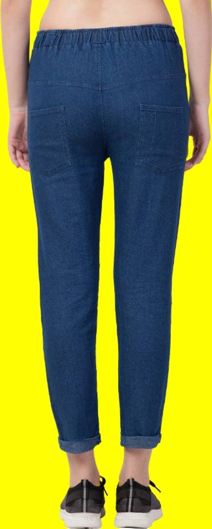 Jogger Fit Women And  Girls  Jeans