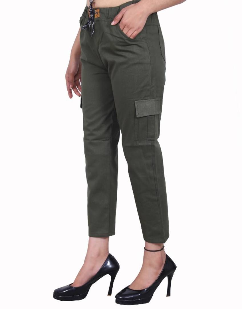 Fashionable Women's Cargo Jogger Pant