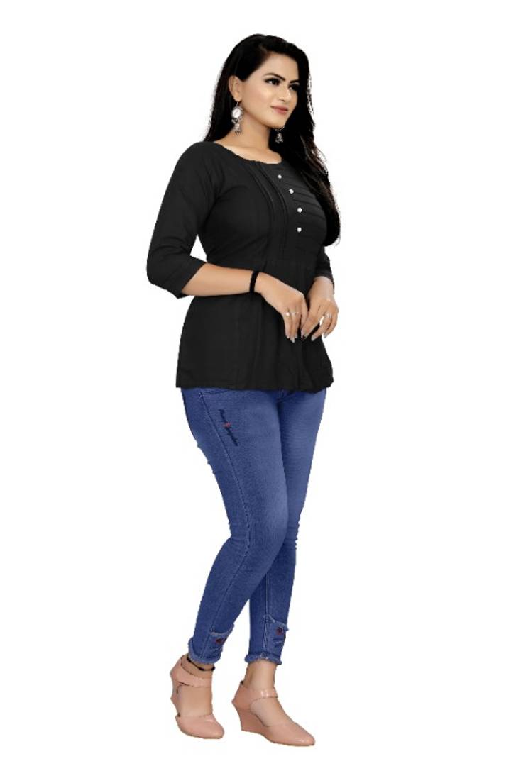 Stylish Rayon Solid 3/4 Sleeves Tunic Top For Women