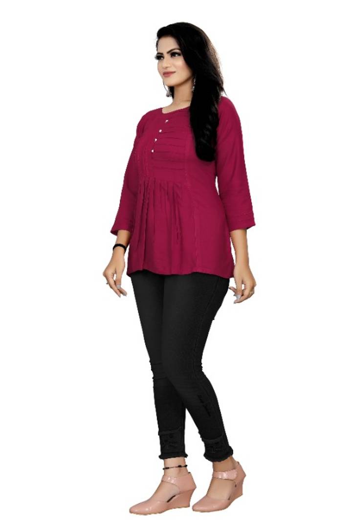 Stylish Rayon Solid 3/4 Sleeves Tunic Top For Women