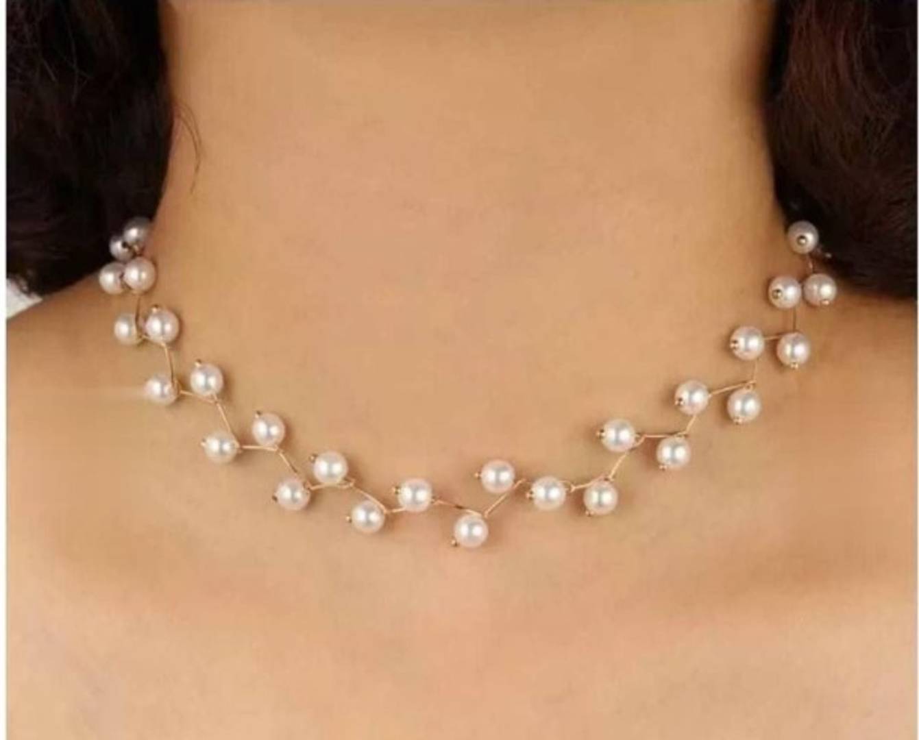 Modern Partywear Alloy Pearl Necklace