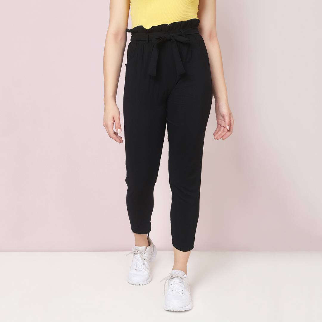 Lycra Black Skinny Fit Women Trouser