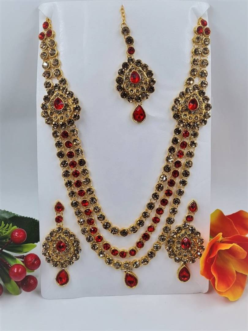 Gold Plated Wedding Bridal Necklace Jewellery Set with Earring  with mang tikka