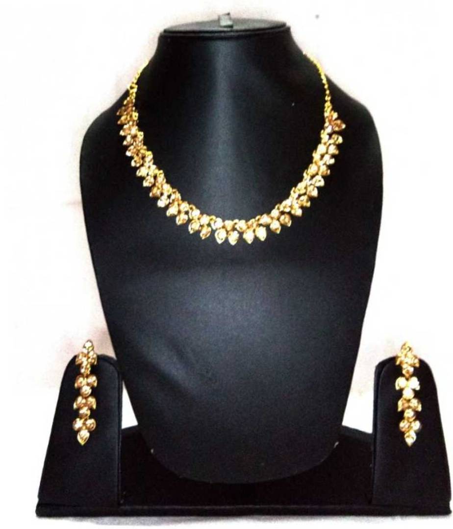 Glittering Jewellery Sets