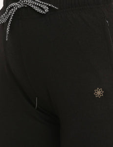 Elegant Black Cotton Self Pattern Track Pant For Women