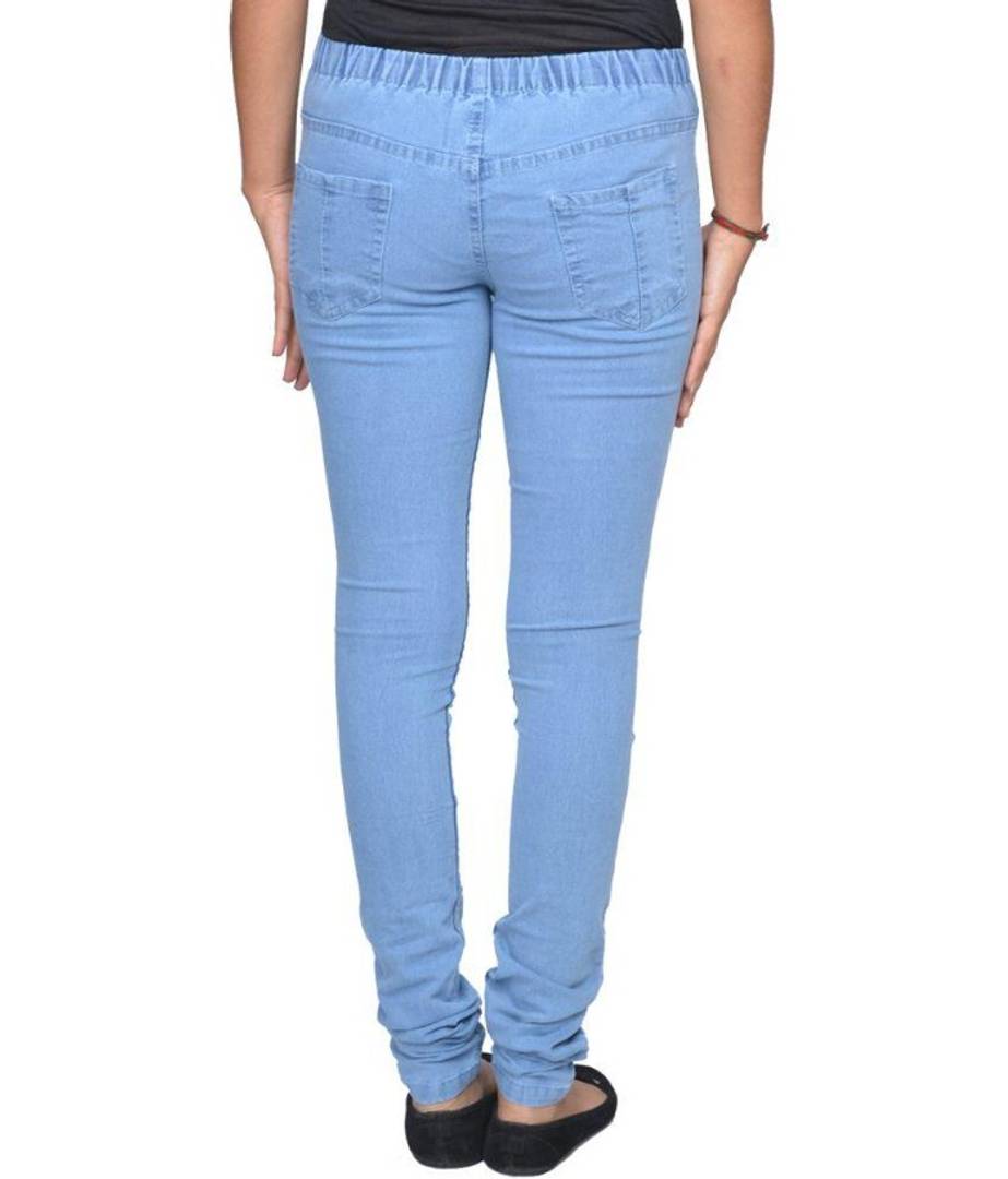 Stylish Denim Solid Jeggings For Women