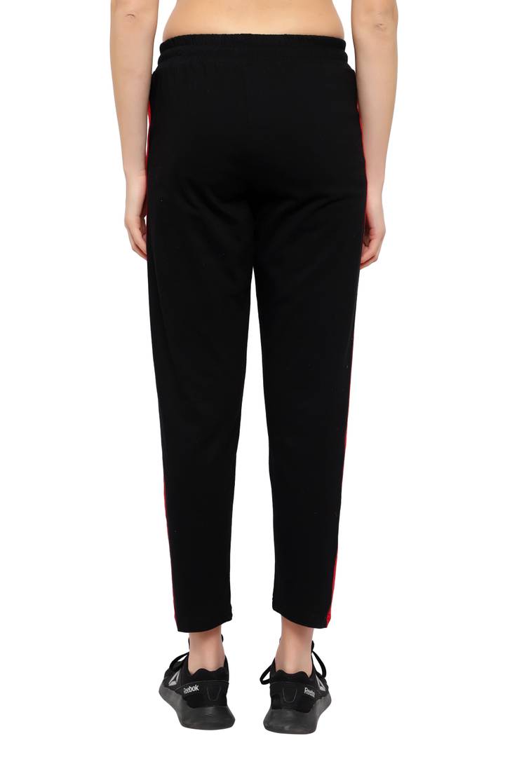 Stylish Cotton Black Solid Track Pant For Women