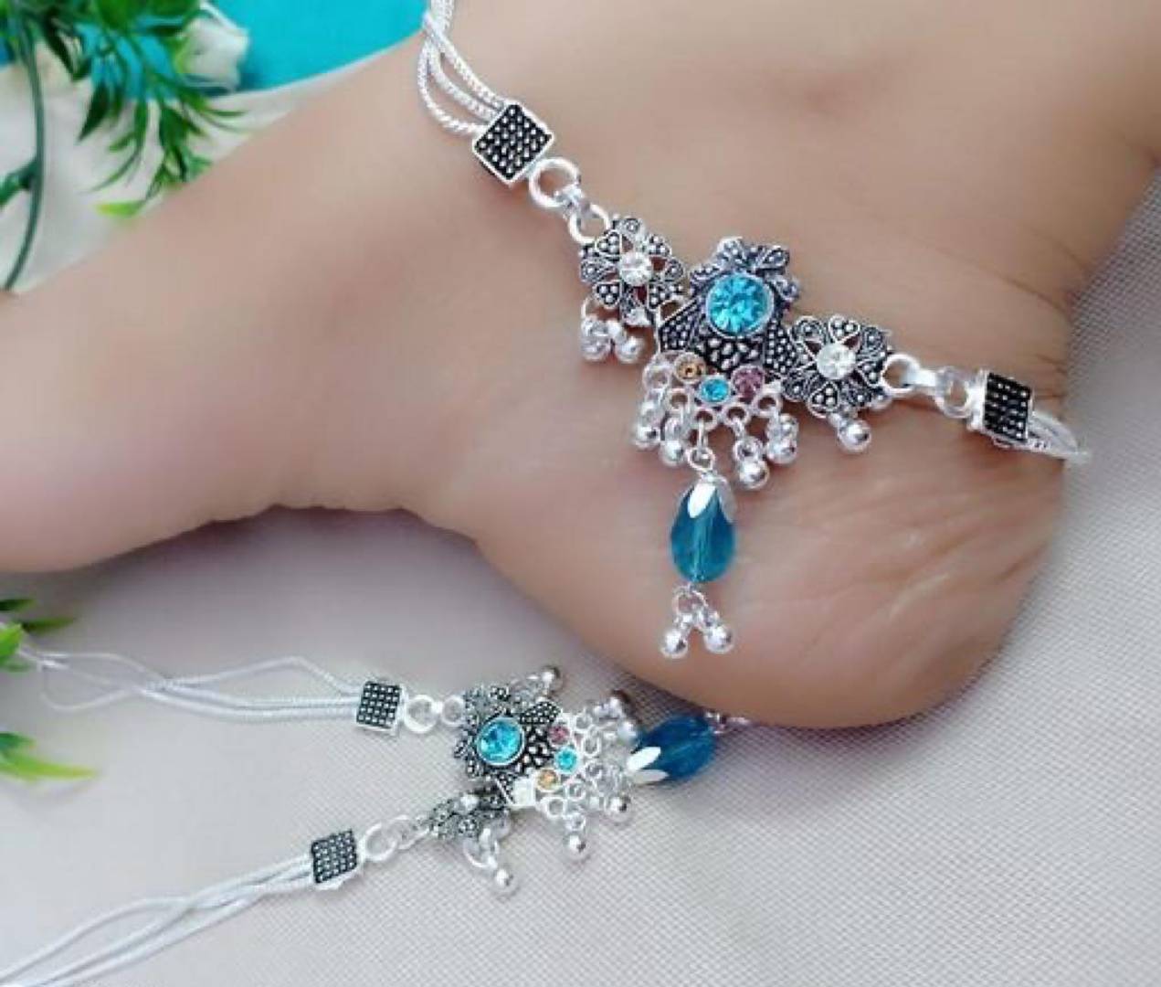 Stylish Alloy White American Diamond Anklet For Women