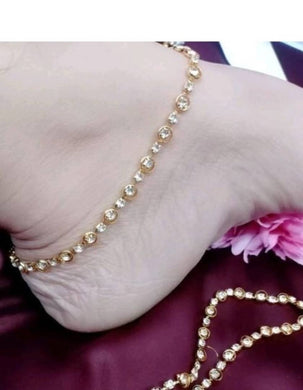 Golden Ring Diamond Anklet 2