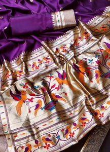 BEAUTIFUL RICH PALLU AND JACQUARD WORK ON ALL OVER THE SAREE.