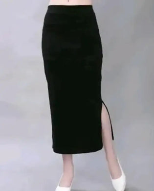 Stylish Black Lycra Solid Side Slit Skirt For Women