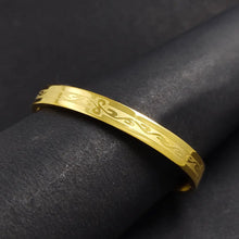 Load image into Gallery viewer, High Polished Stainless Steel Designer Gold Plated Kada for Unisex